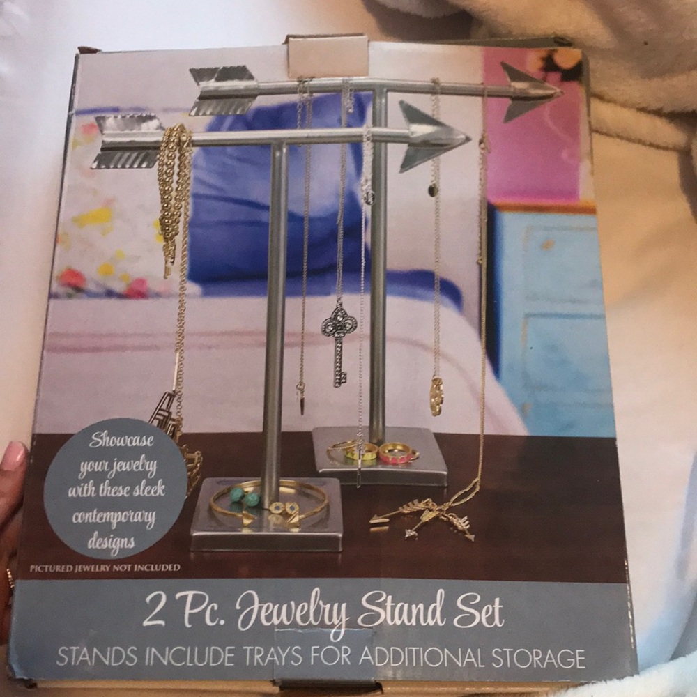2 pc. Jewelry Stand